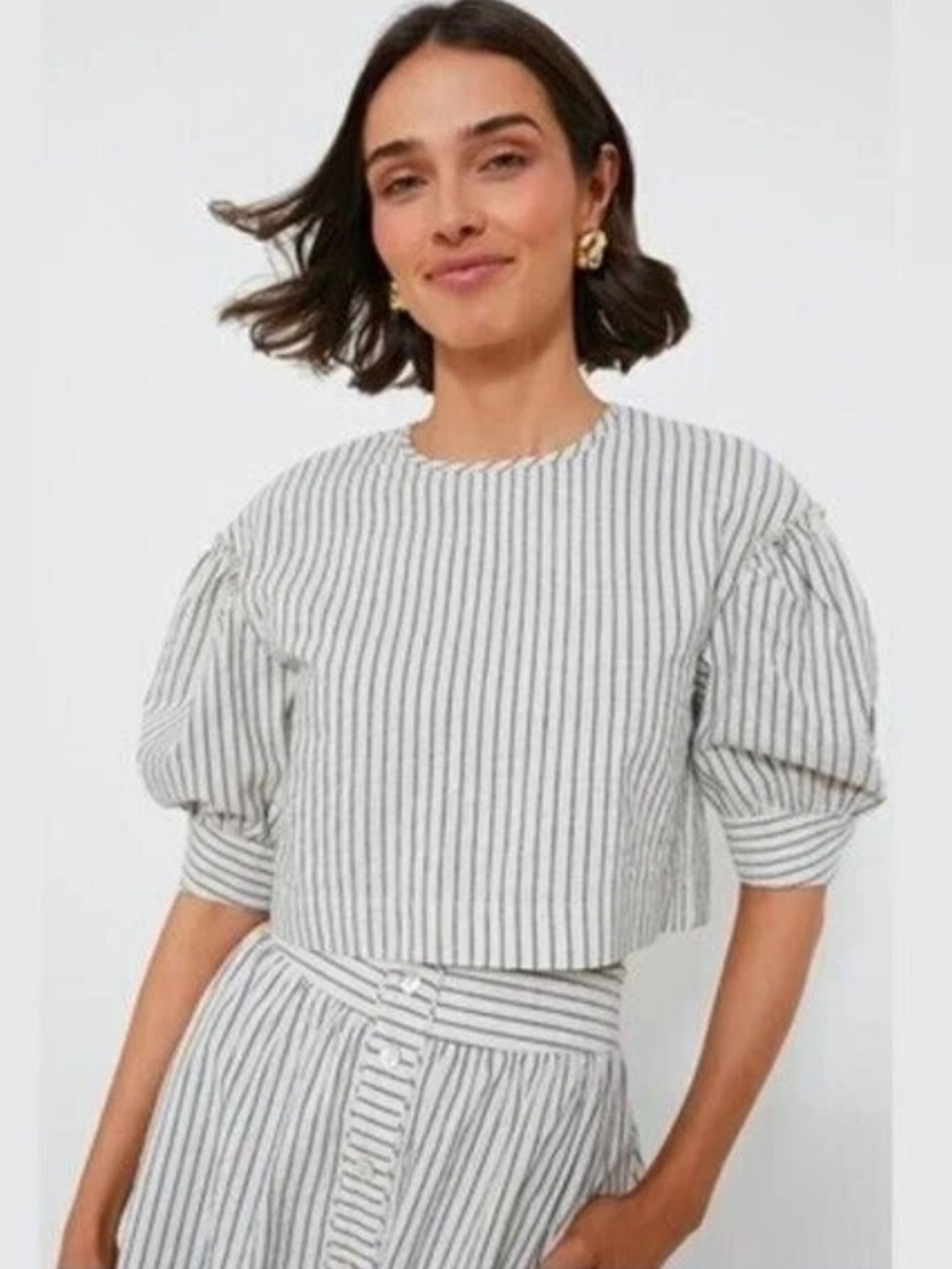 Tuckernuck Edie Linen Cropped Top